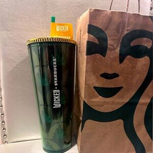 Starbucks ‘Wicked’ Limited Edition Metallic Green Emerald City Cold Cup 24 oz